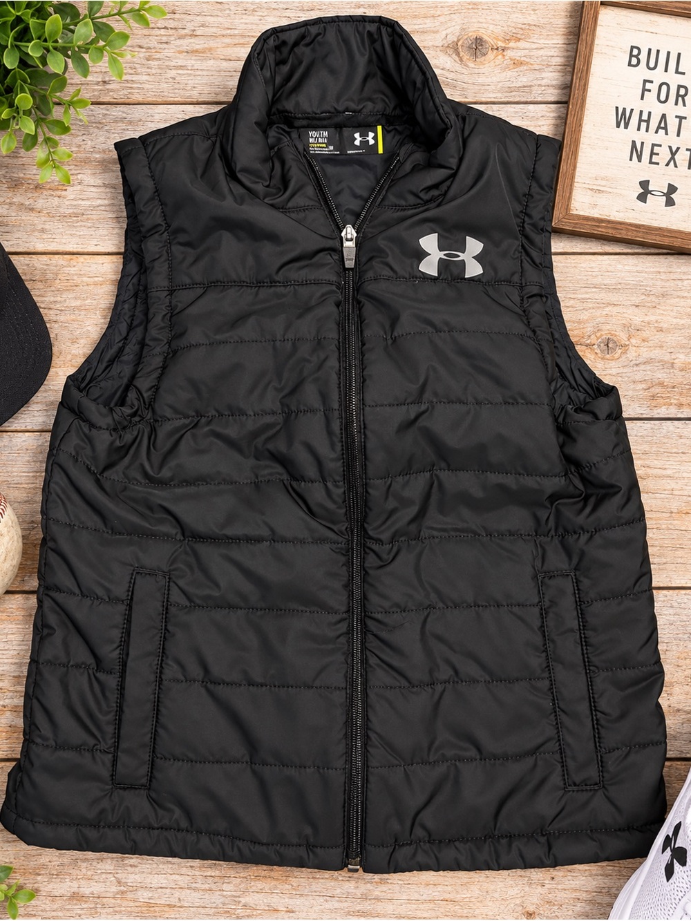 Under Armour Boy’s Black Quilted Insulated Vest